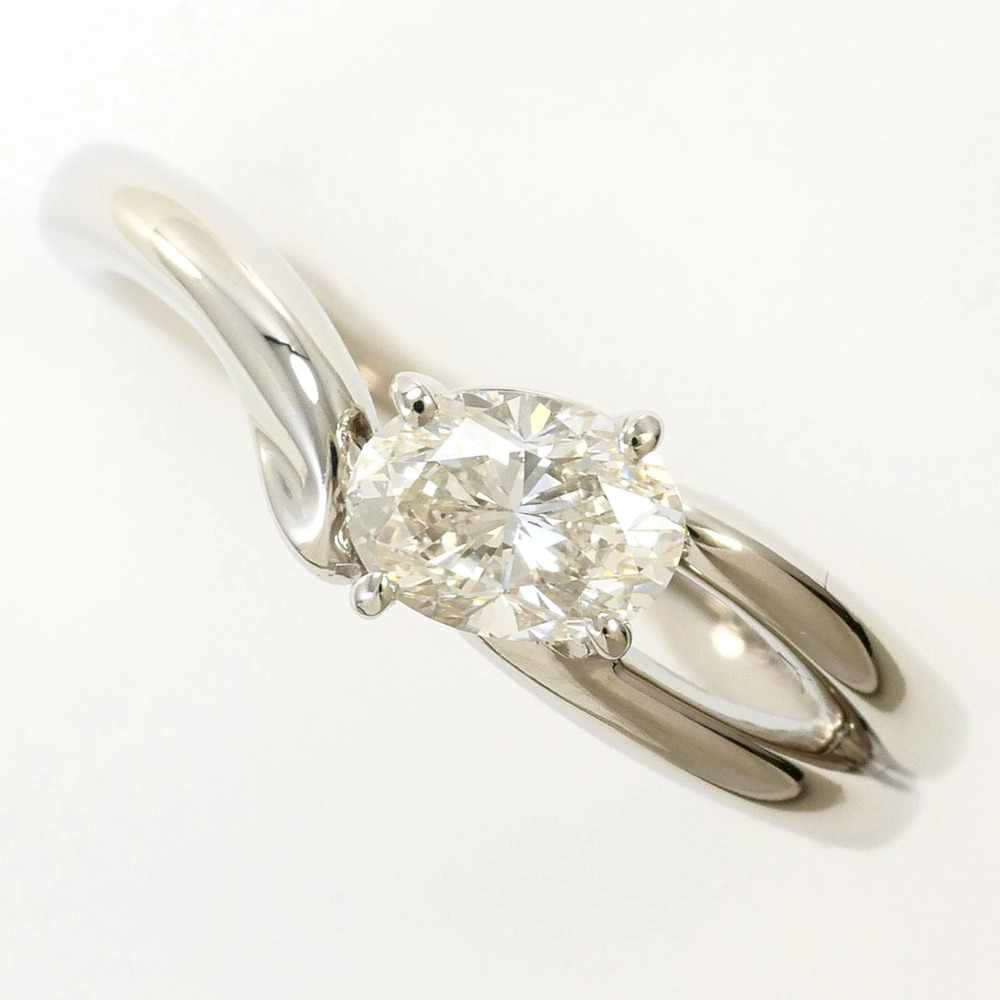 VINTAGE Silver Diamond Ring